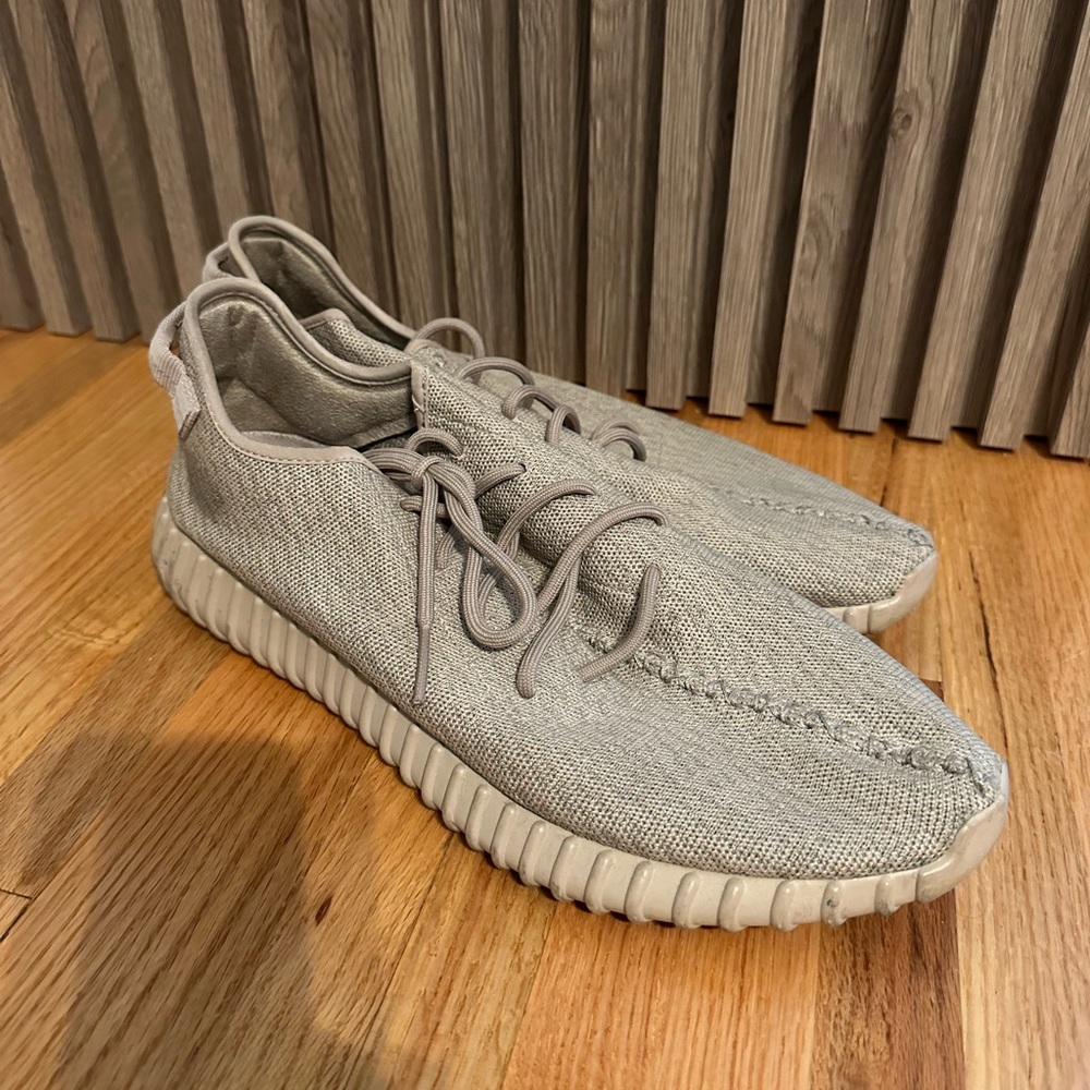 Adidas Yeezy Oxford tan sneakers